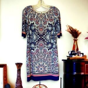 Gorgeous Eliza J Elbow Sleeve Zip Back Blue Pink Floral Paisley Dress size 8
